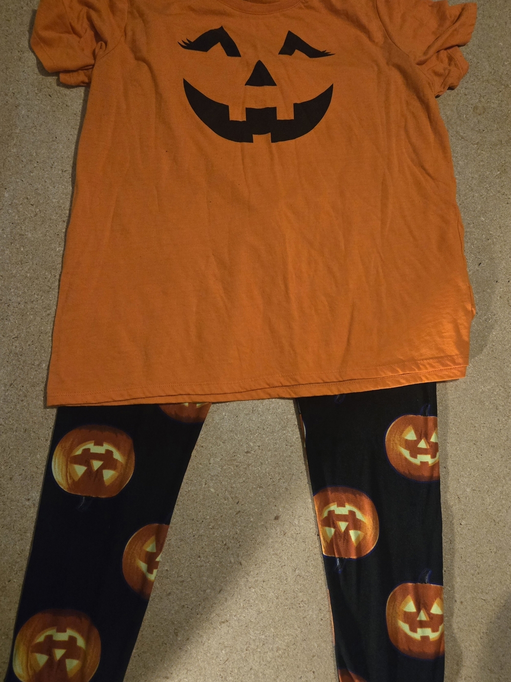 Halloween Jack-O’-Lantern Shirt & Leggings Set (Adult)